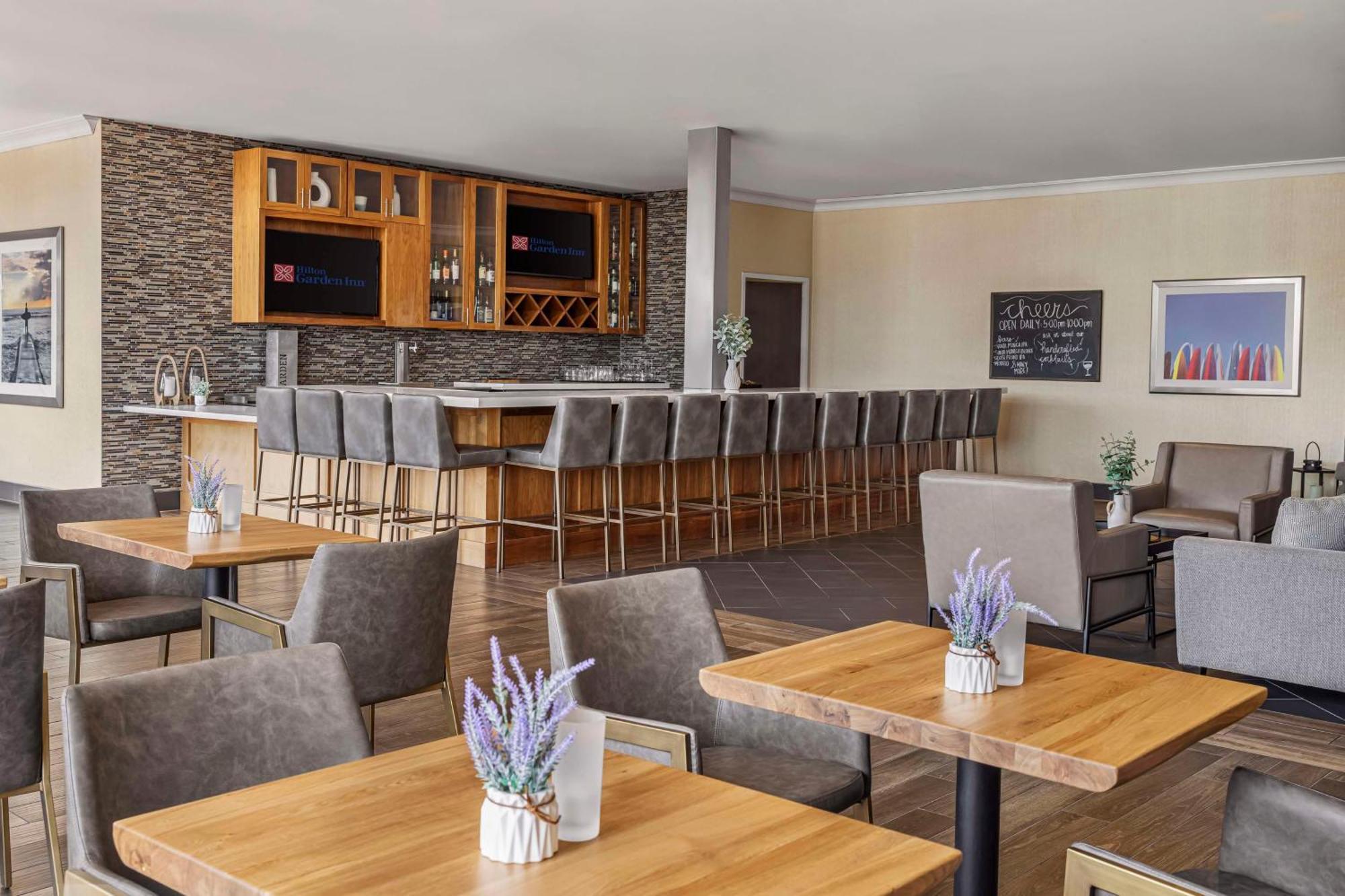 Hilton Garden Inn Los Angeles/Redondo Beach Exterior photo